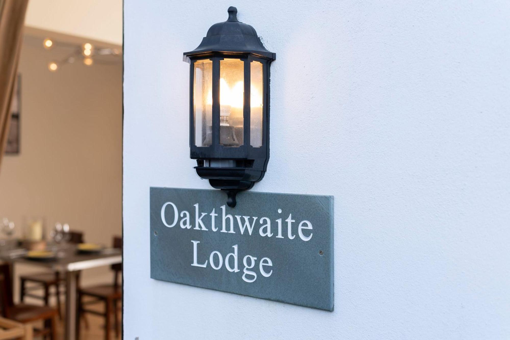 Lodge House - Windermere - Private Garden 外观 照片